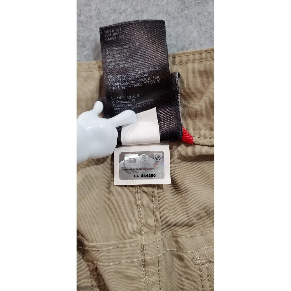 North Face Men's Axez Shorts Size 32 Tan‎ 5-pocket Zipper Hiking Outdoors